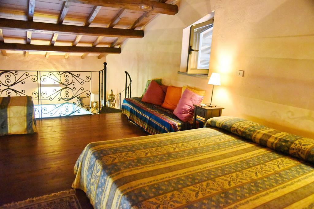 Casa Vacanze Vigna Di Valle Bracciano  Pokoj fotografie